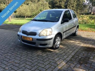 tweedehands Toyota Yaris 1.0 VVT-i Terra MMT