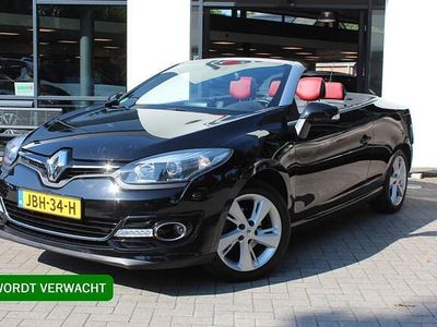 Zwart, metallic lak Gebruikt 2015 Renault Mégane Cabriolet Cabriolet | € 16.295