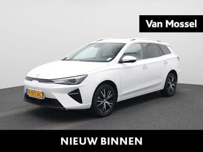 Wit Gebruikt 2022 MG MG5 EV Comfort Stationwagen | € 19.000 (Iets duurder)