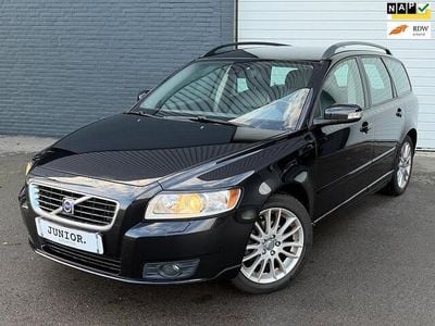 Zwart Occasion 2008 Volvo V50 Momentum Stationwagen | € 3.350 (Eerlijke prijs)