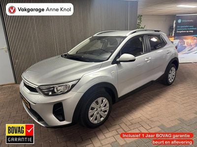 Nieuw Kia Stonic 84 PK (61 kW) 2025 Grijs SUV