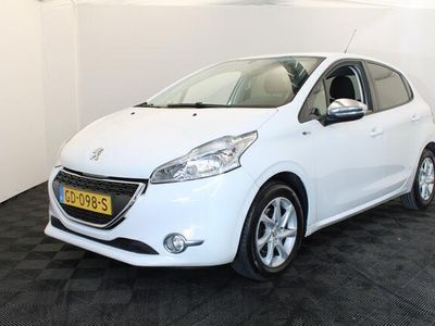 tweedehands Peugeot 208 1.2 PureTech Style |Navi|Cruise|