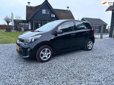 Zwart Occasion 2021 Kia Picanto Comfort Hatchback | € 7.499 (Goede deal)