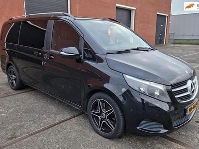 Mercedes V250