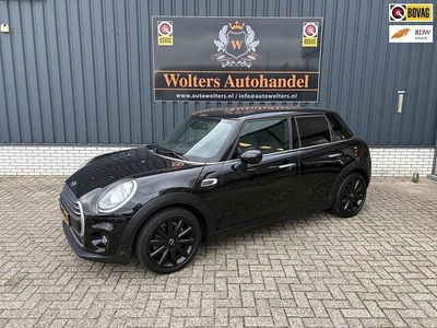 Zwart Gebruikt 2016 Mini ONE Business Hatchback | € 11.950 (Iets duurder)
