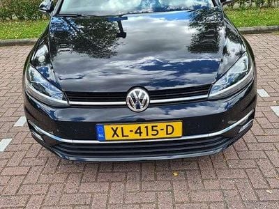 Zwart Gebruikt 2019 VW Golf VII Hatchback | € 12.750 (Goede deal)