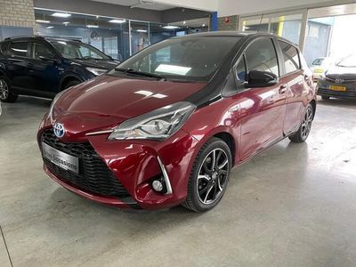 tweedehands Toyota Yaris 1.5 Hybrid Bi-Tone