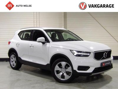Wit Occasion 2026 Volvo XC40 Momentum SUV | € 26.950