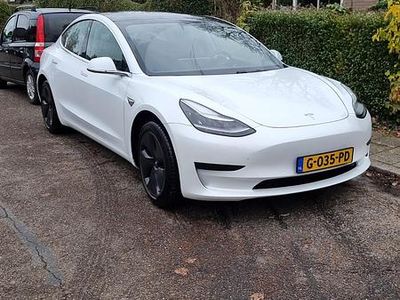 Wit Occasion 2019 Tesla Model 3 Standard Range Sedan | € 16.500 (Eerlijke prijs)
