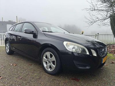 Zwart Gebruikt 2012 Volvo V60 R-Design Stationwagen | € 4.450 (Eerlijke prijs)