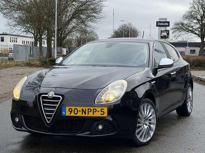Zwart Gebruikt 2010 Alfa Romeo Giulietta Distinctive MPV | € 3.250 (Super prijs)