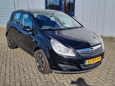 tweedehands Opel Corsa 1.2-16V Enjoy