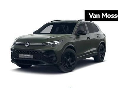 Groen Nieuw 2025 VW Tiguan R-line Edition SUV | € 56.500 (Eerlijke prijs)