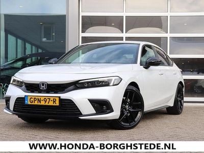 Wit (parellak) Occasion 2023 Honda Civic Hybrid Hatchback | € 31.900 (Goede deal)