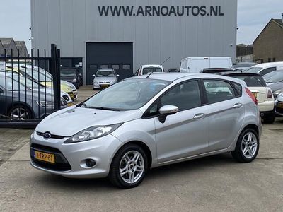 tweedehands Ford Fiesta 1.4 AUTOMAAT Titanium 5-DEURS AIRCO CRUISE CONTR