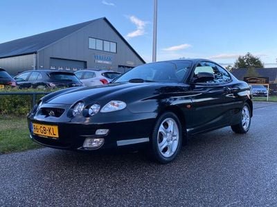 Occasion Hyundai Coupé 139 PK (102 kW) 2000 Zwart, metallic lak Coupé