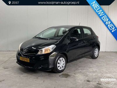 tweedehands Toyota Yaris 1.0 VVT-i Now Airco Elec. Ramen