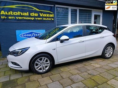 tweedehands Opel Astra 1.0 Business+105PK, carplay, parkeersensoren, airco ,navigatie