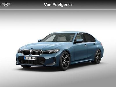 Nieuw BMW 318 Comfort Edition 156 PK (114 kW) 2025 Blauw Sedan