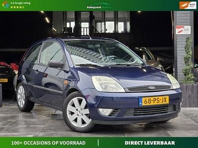 Blauw Gebruikt 2004 Ford Fiesta Futura Hatchback | € 2.450 (Eerlijke prijs)