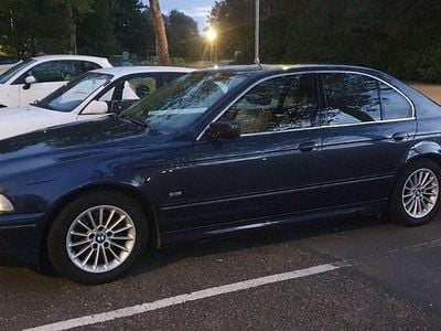 BMW 525
