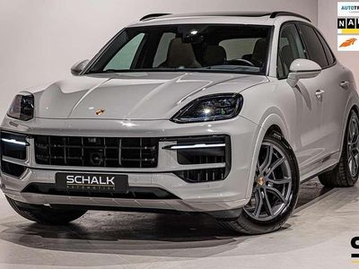 Grijs (metallic) Occasion 2023 Porsche Cayenne Sport SUV | € 94.950 (Eerlijke prijs)