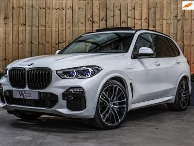 Wit (metallic) Occasion 2020 BMW X5 M Sport SUV | € 57.500 (Iets duurder)