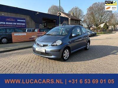 Occasion Toyota Aygo Comfort 68 PK (50 kW) 2009 Blauw Hatchback