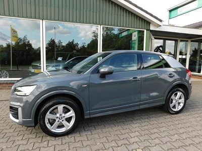 Grijs Occasion 2017 Audi Q2 Sport SUV | € 18.950 (Iets duurder)