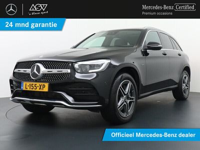 tweedehands Mercedes GLC300e 4MATIC AMG Premium | Panorama - Schuifdak | Trekhaak Wegklapbaar | Sfeerverlichting | Smartphone Integratie | DAB Radio