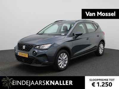 Grijs Gebruikt 2023 Seat Arona Style SUV | € 20.900 (Eerlijke prijs)