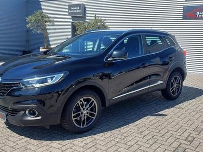 Zwart, metallic lak Gebruikt 2018 Renault Kadjar Intens SUV | € 15.950 (Eerlijke prijs)