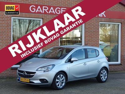 tweedehands Opel Corsa 1.4 Favourite 90PK 5drs airco, cruise, navi, pdc, lmv, bluetooth, carplay RIJKLAAR