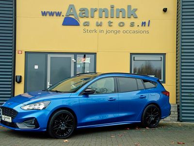 Zwart Occasion 2020 Ford Focus ST-Line Stationwagen | € 18.999 (Iets duurder)