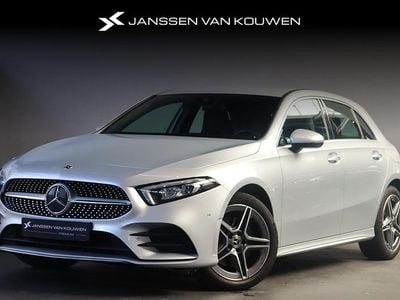 Grijs Gebruikt 2022 Mercedes A250 AMG line Hatchback | € 28.945 (Eerlijke prijs)