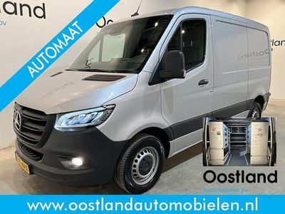 Grijs Occasion 2020 Mercedes Sprinter Van | € 24.950 (Goede deal)