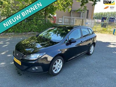 Zwart, metallic lak Occasion 2012 Seat Ibiza ST Copa Stationwagen | € 1.749
