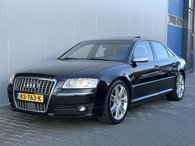 Zwart Occasion 2006 Audi A8 S-Line Sedan | € 13.995 (Goede deal)