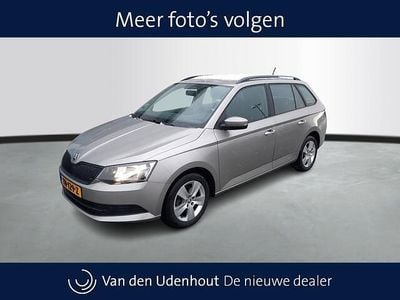 Grijs Occasion 2017 Skoda Fabia Ambition Stationwagen | € 8.450 (Eerlijke prijs)
