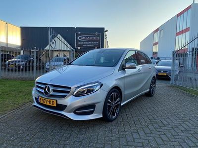 tweedehands Mercedes B180 Business Solution AMG Automaat | Automaat | Achteruitrijd Camera | Cruise Control | Climate Control