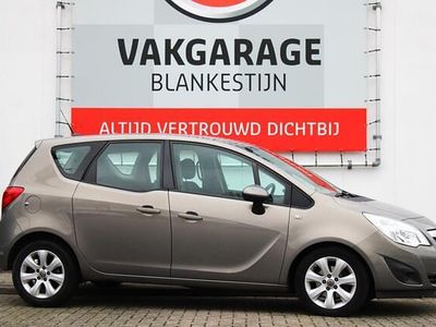 Bruin Gebruikt 2011 Opel Meriva Edition MPV | € 5.990 (Iets duurder)