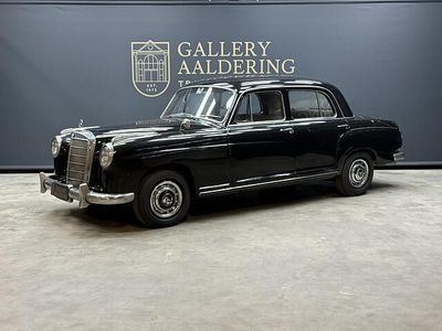 Zwart Gebruikt 1955 Mercedes 220 Sedan | € 15.500