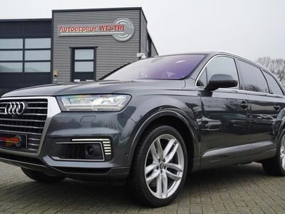 tweedehands Audi Q7 3.0 TDI e-tron Quattro Sport | Panorama | S-line |