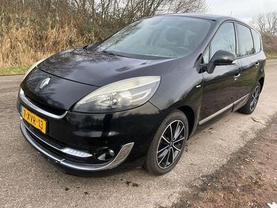 Zwart Occasion 2012 Renault Grand Scénic III Bose Edition MPV | € 2.950 (Super prijs)