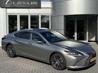 Lexus ES300