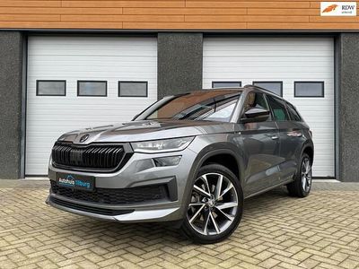 Grijs Occasion 2023 Skoda Kodiaq SportLine SUV | € 47.990 (Eerlijke prijs)