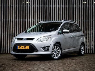 Grijs (metallic) Occasion 2014 Ford Grand C-Max Titanium MPV | € 2.999