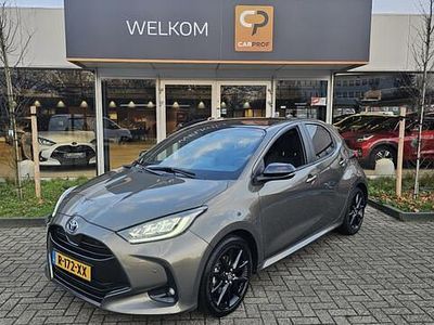 Groen Occasion 2022 Toyota Yaris Executive Hatchback | € 23.895 (Eerlijke prijs)