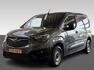 Grijs Gebruikt 2023 Opel Combo Edition Van | € 13.767 (Goede deal)