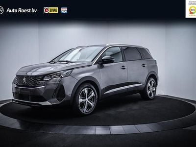 Grijs Occasion 2023 Peugeot 5008 Allure SUV | € 25.225 (Goede deal)
